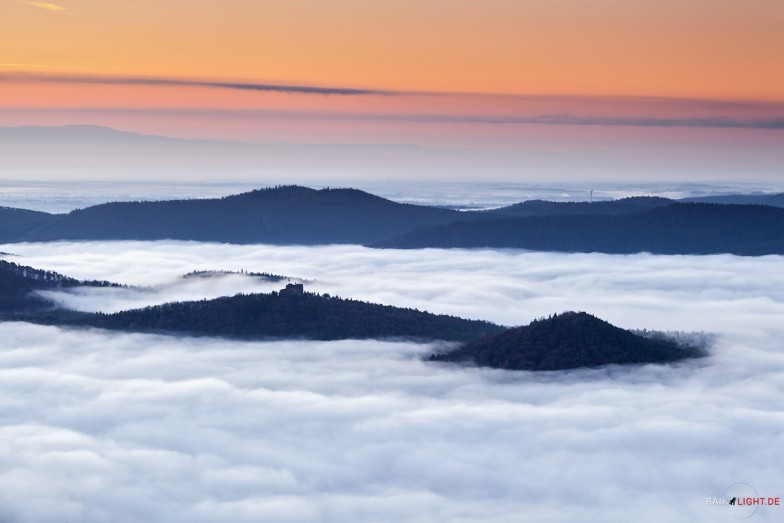 Deutschland Pfalz Rehbergturm Winter 2014 Nebel